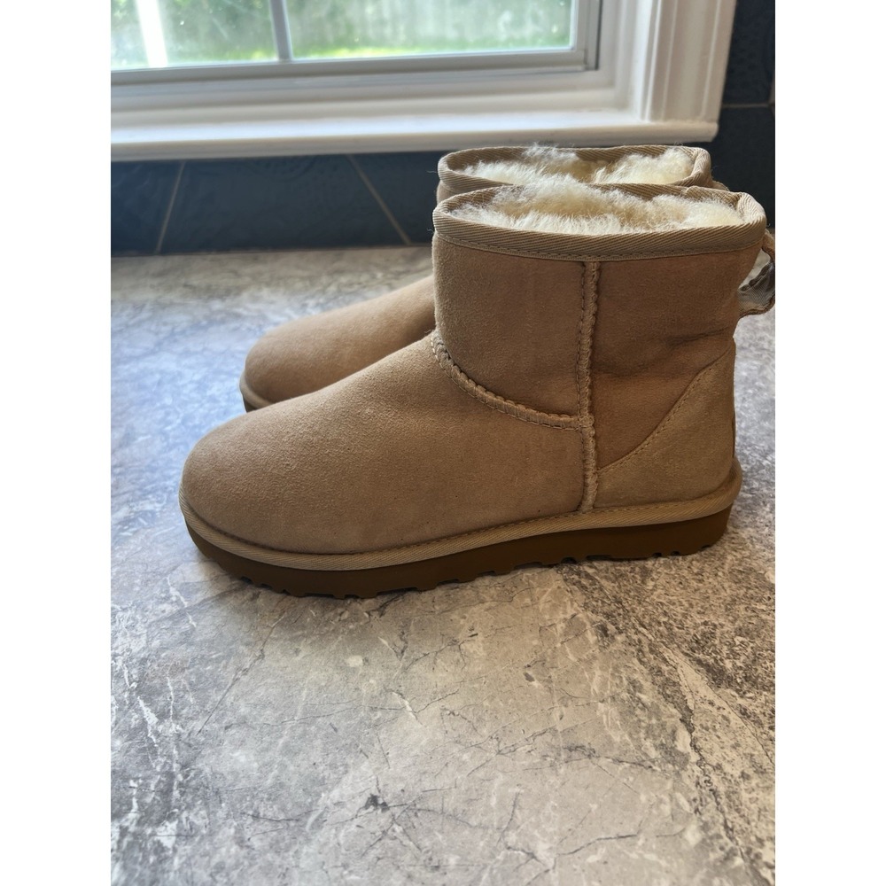 UGG Classic Mini II Sand Sheepskin Suede Boots Women's Size 6 - Picture 3 of 8